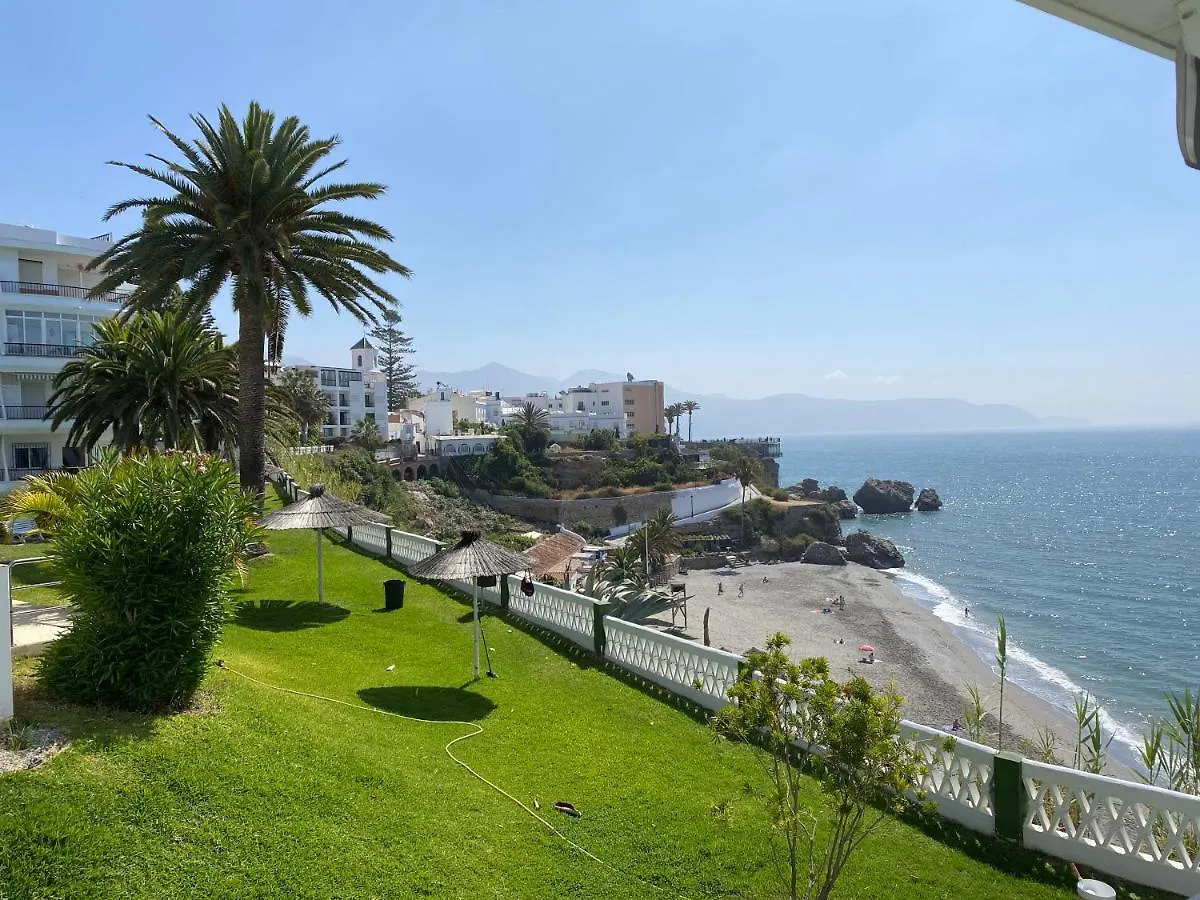 Apartamentos Acapulco At Home Nerja
