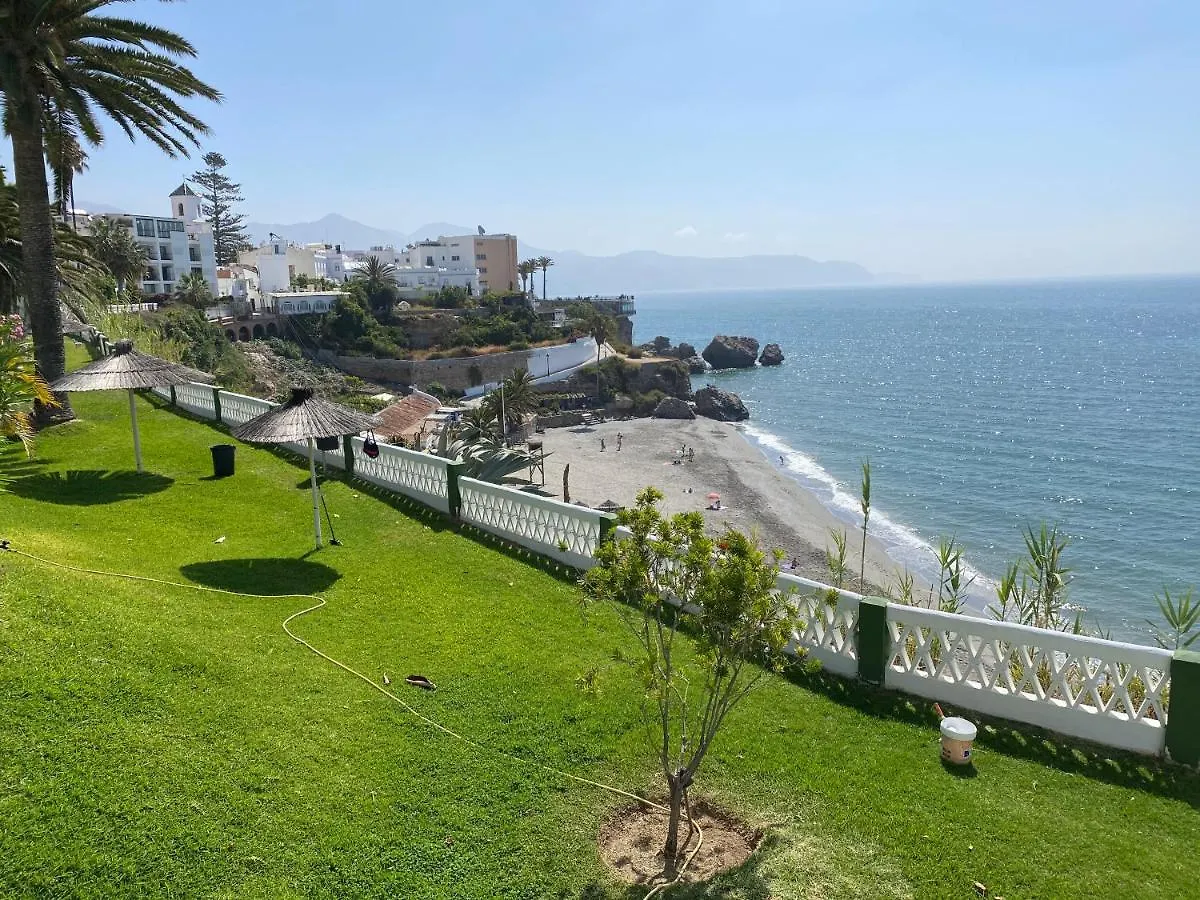 Apartamentos Acapulco At Home Nerja Spain